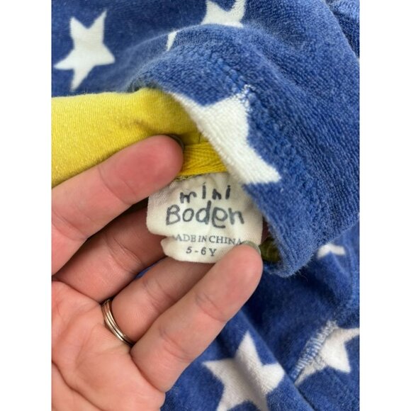 Mini Boden youth 5-6 blue star hooded terry cover up towel pullover - Picture 4 of 6